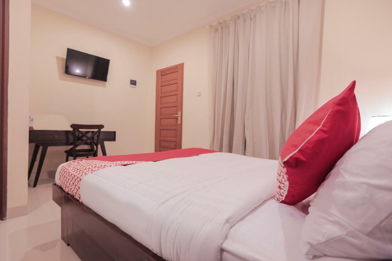 Oyo 133 Griya Ciaji Hotel จาการ์ตา ภายนอก รูปภาพ